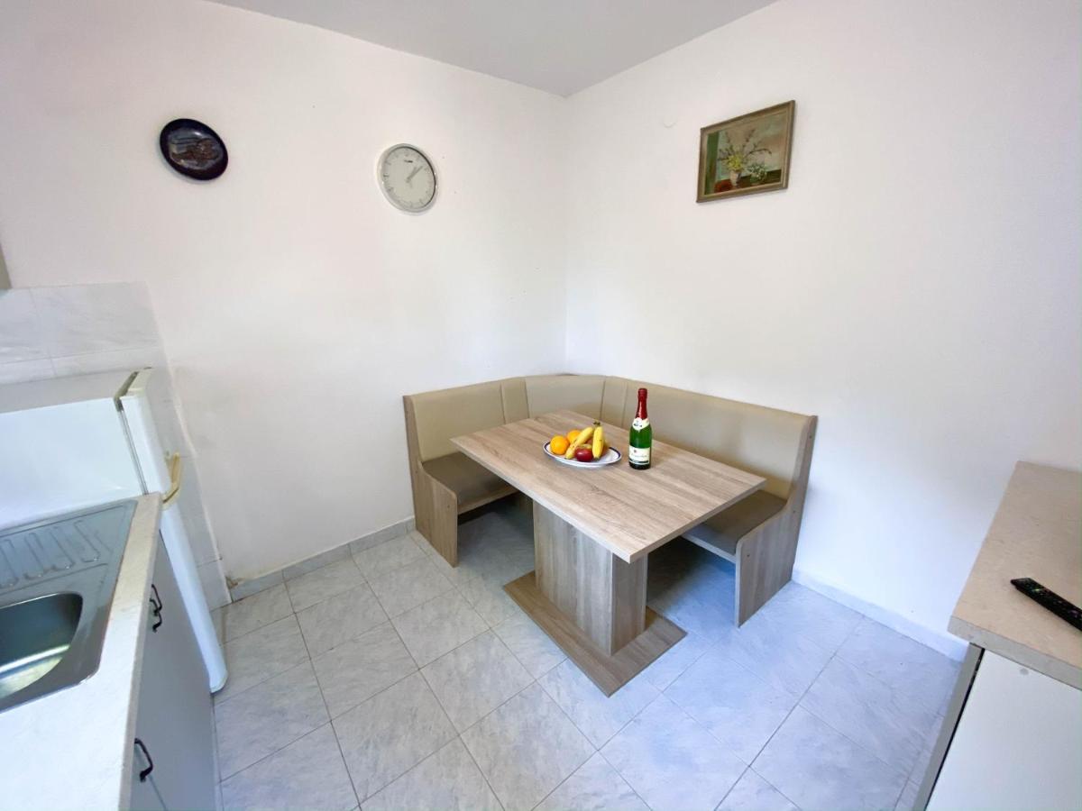 Seaview & Beachfront Apartments Jakov Donji Okrug  Exterior foto